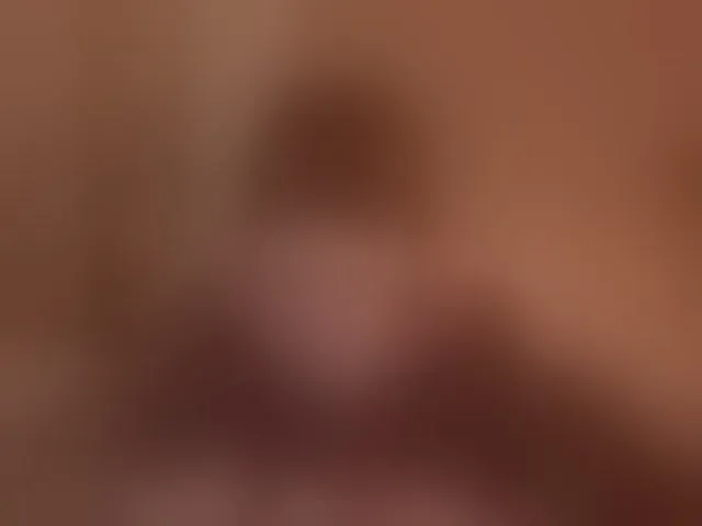 Live sex webcam photo for MiaLuw #292838107