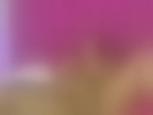 Live sex webcam photo for MiaMiller001 #293049197