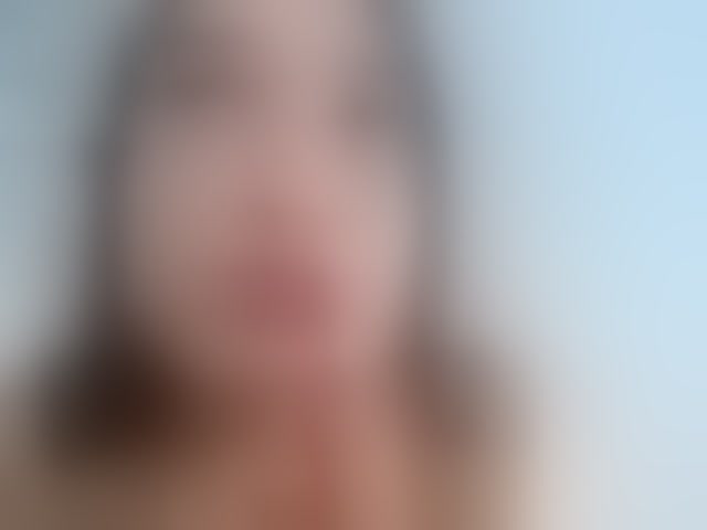 Live sex webcam photo for MiaMoretti #294094016