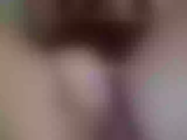 Live sex webcam photo for MiaMuffn #277693912