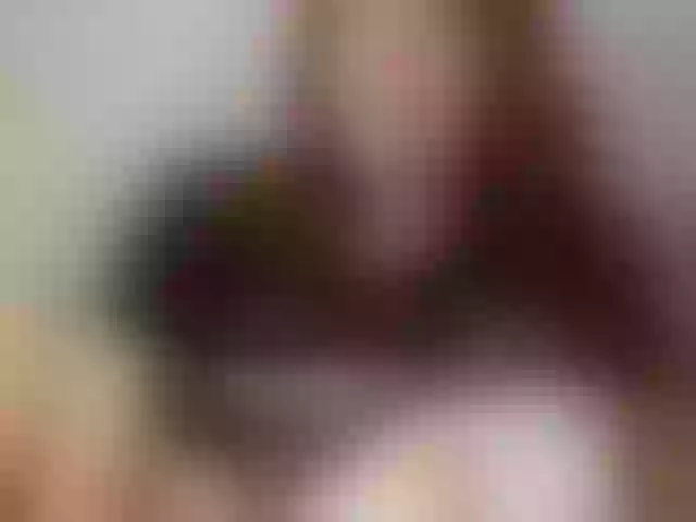 Live sex webcam photo for MiaMuffn #277834255