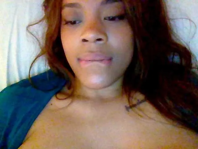 Live sex webcam photo for MiaMuffn #291567469