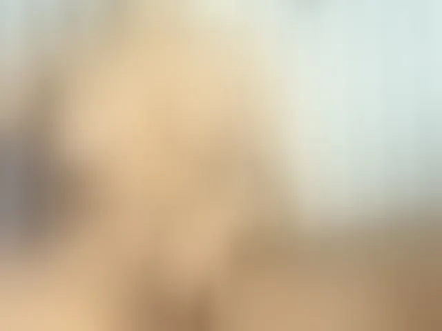 Live sex webcam photo for MiaRivers #292348353