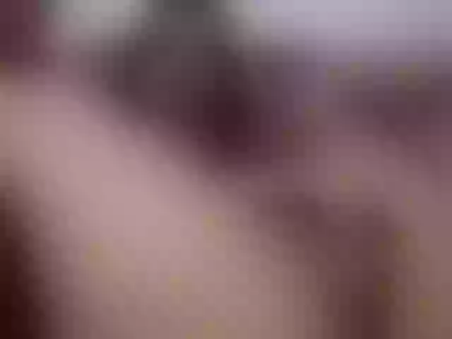 Live sex webcam photo for MiaRobinn #277387575