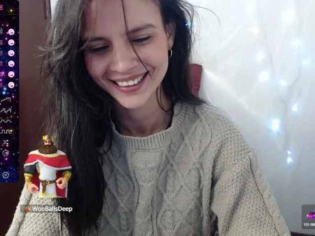 Live sex webcam photo for MiaRobinn #277529459