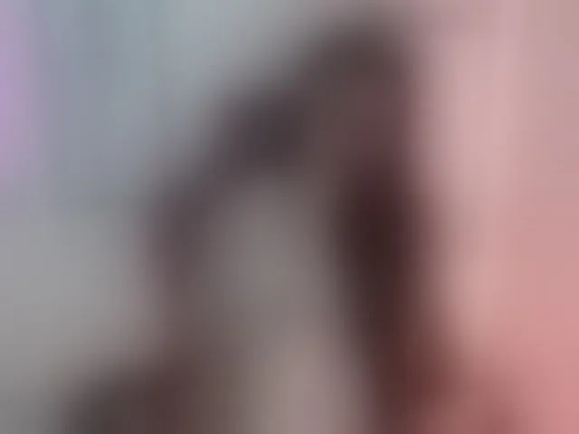 Live sex webcam photo for MiaRobinn #293324105