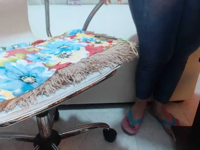 Live sex webcam photo for MiaRosse- #271686541