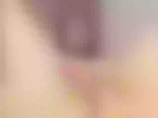 Live sex webcam photo for MiaRusse #277601680
