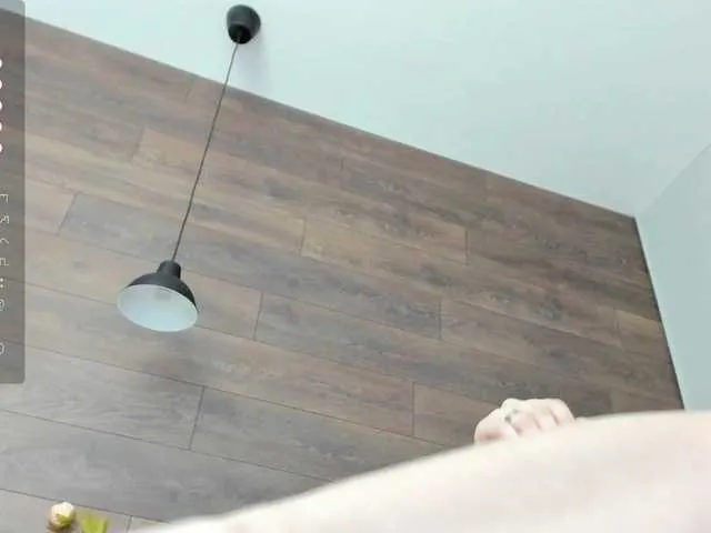 Live sex webcam photo for MiaRusse #277608149