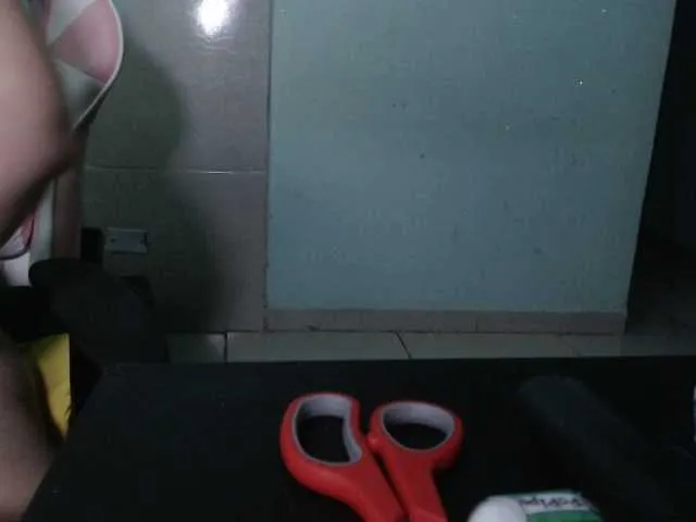 Live sex webcam photo for MiaSecret #290899662