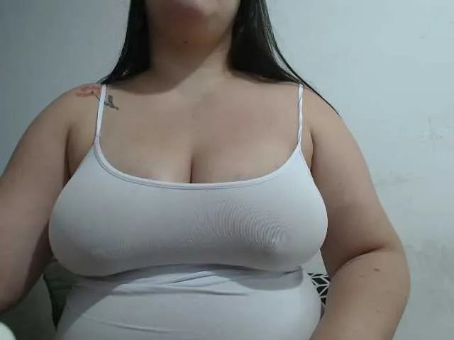 Live sex webcam photo for MiaSecret #294322491