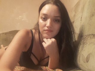 Live sex webcam photo for MiaSexy18 #174382597