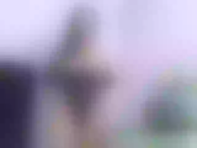 Live sex webcam photo for MiaShichell #275615297