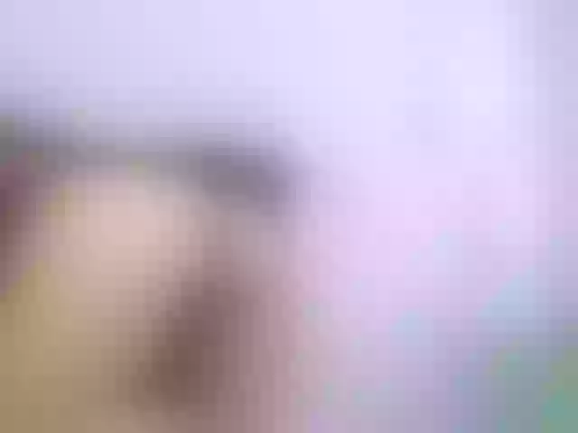 Live sex webcam photo for MiaShichell #275631451