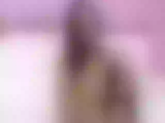 Live sex webcam photo for MiaShichell #276087232