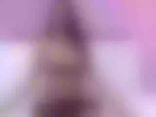 Live sex webcam photo for MiaShichell #276248238