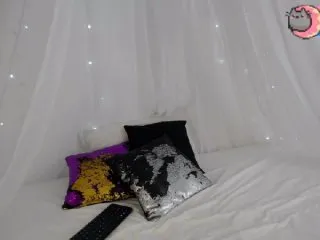 Live sex webcam photo for miasmithh #150717489