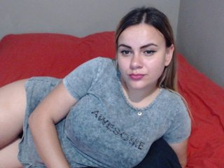 Live sex webcam photo for MIASWEET21 #165164151