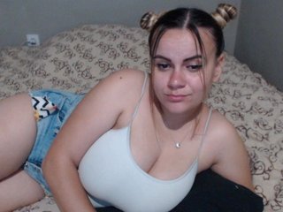 Live sex webcam photo for MIASWEET21 #167073633