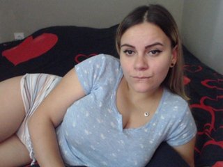 Live sex webcam photo for MIASWEET21 #173712058