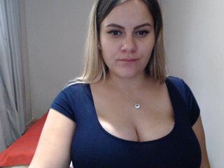 Live sex webcam photo for MIASWEET21 #183971801