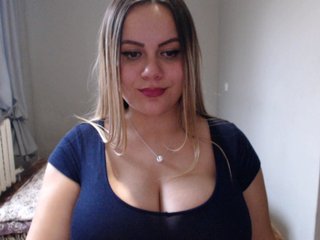 Live sex webcam photo for MIASWEET21 #189667261