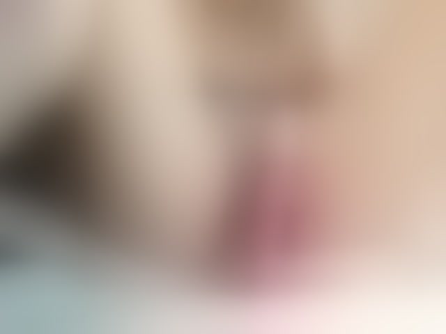 Live sex webcam photo for MiaSweety #294184730