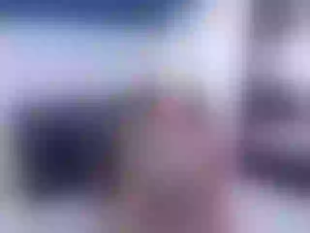 Live sex webcam photo for MiaTanner1 #273615197