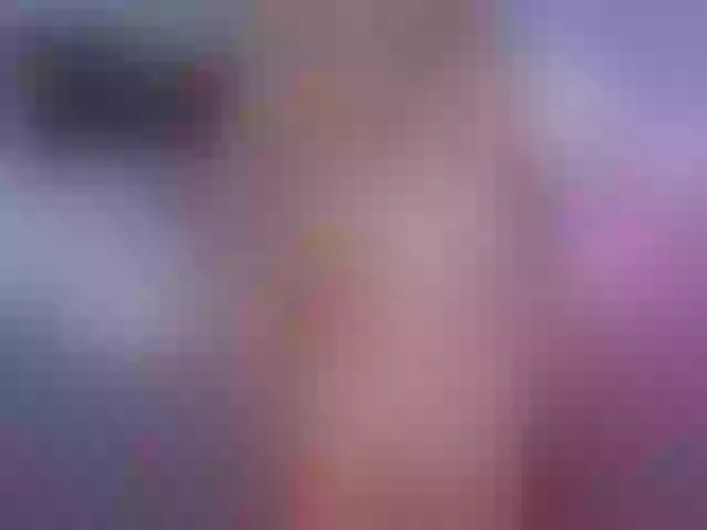 Live sex webcam photo for MiaTonyy #273725072
