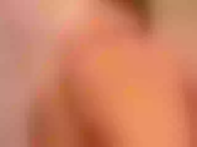Live sex webcam photo for MiaTonyy #291109236