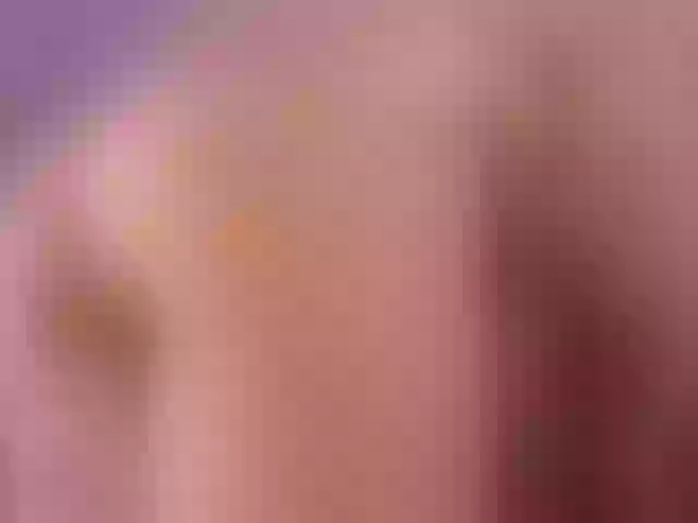 Live sex webcam photo for MiaTonyy #291749091