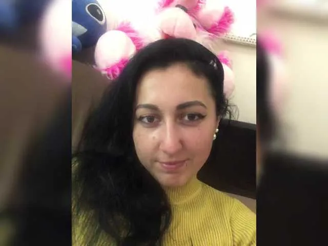Live sex webcam photo for MiaTorres #291057837