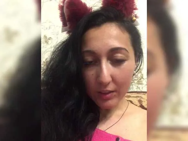Live sex webcam photo for MiaTorres #291099538