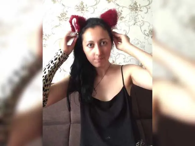 Live sex webcam photo for MiaTorres #291157823