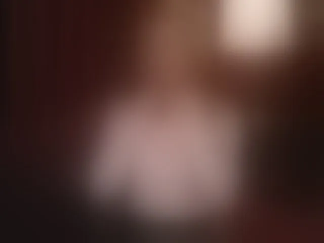 Live sex webcam photo for MiaVebes #293415777