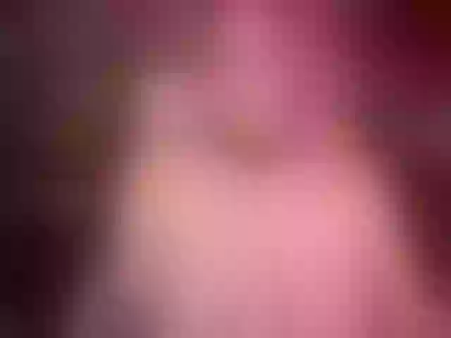 Live sex webcam photo for MiaVixenn #290524581
