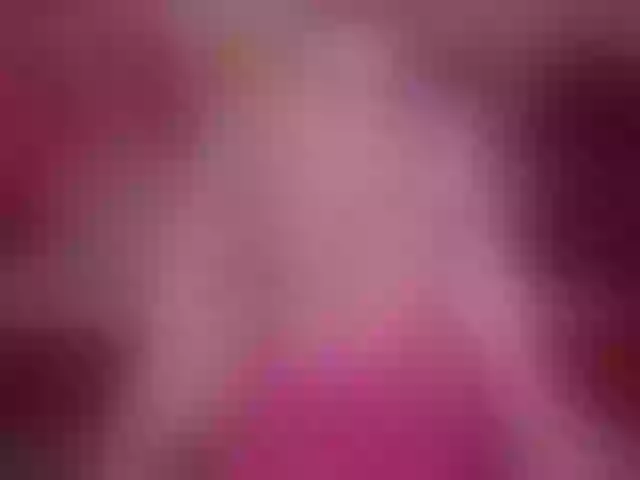 Live sex webcam photo for MiaVixenn #291991384