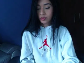 Live sex webcam photo for miawatson #134198159