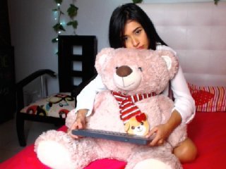 Live sex webcam photo for miawatson #137738081