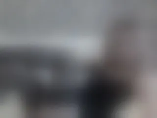 Live sex webcam photo for MiaWon #157396456
