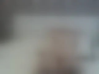 Live sex webcam photo for MiaWon #198418476