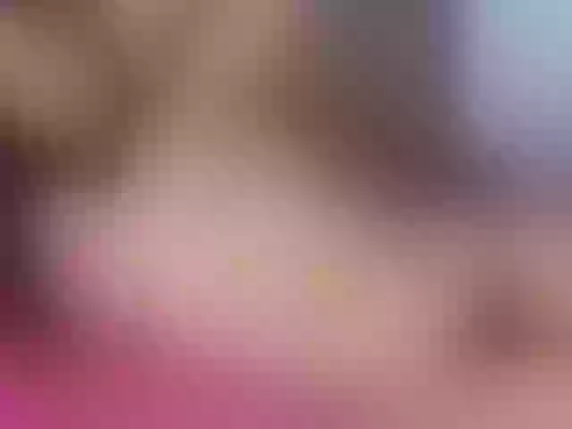 Live sex webcam photo for Miaangelxx #291339620