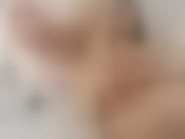 Live sex webcam photo for Miaatorres #293437354