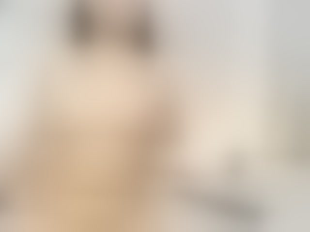 Live sex webcam photo for Miaatorres #293465568