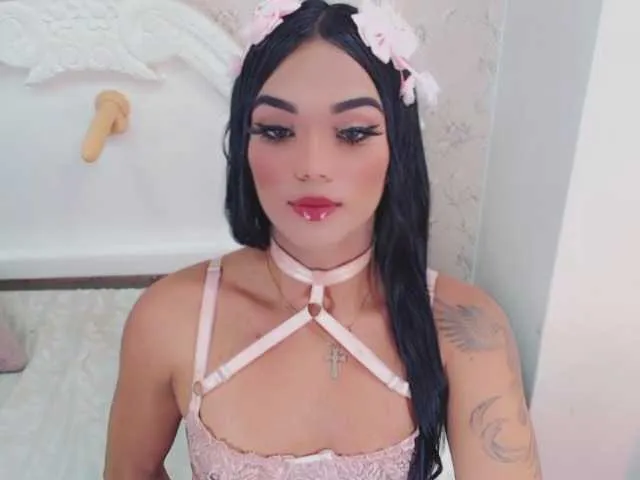 Live sex webcam photo for Miadanielaxxx #273255868