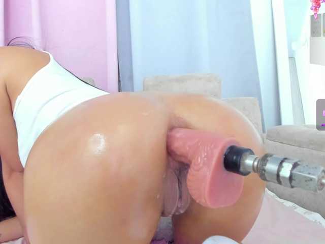 Live sex webcam photo for Miafisher #291539085