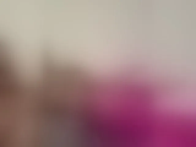 Live sex webcam photo for MiamiMur #290520900
