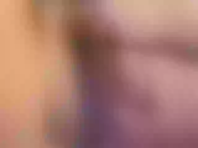 Live sex webcam photo for MiamiMur #290749390
