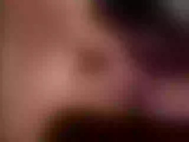 Live sex webcam photo for MiamiMur #291652863