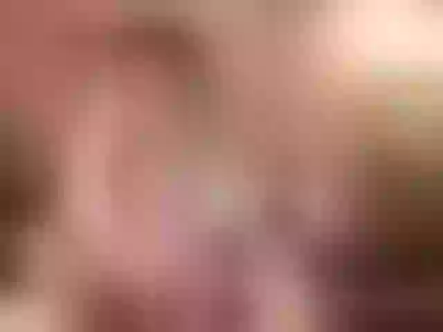 Live sex webcam photo for MiamiMur #291971132